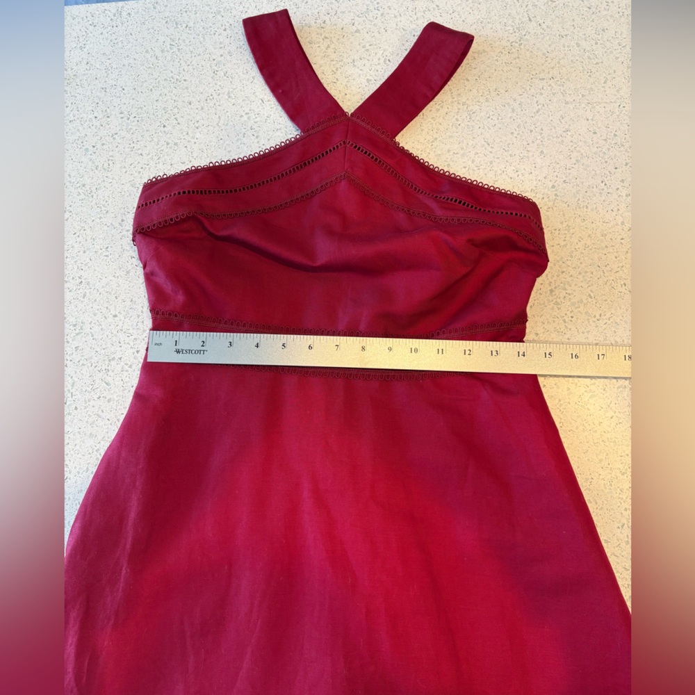 Elegant Cranberry Red Sleeveless Midi Dress - Picture 11 of 14